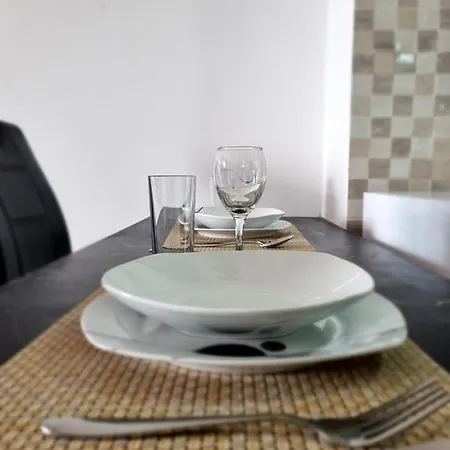 Apartament Bus Station